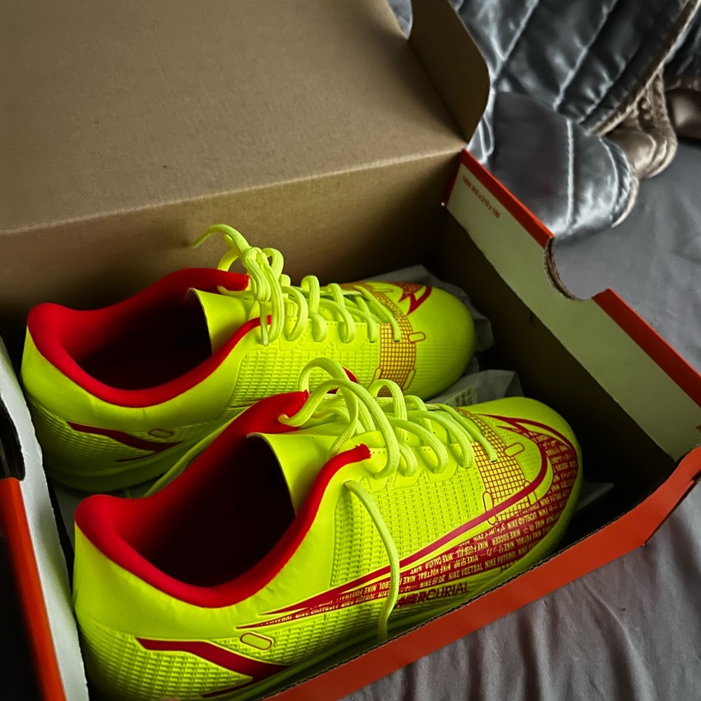 Brand new kids, Nike shoes